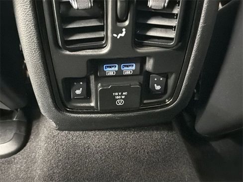 Used 2020 Jeep Grand Cherokee High Altitude image 18