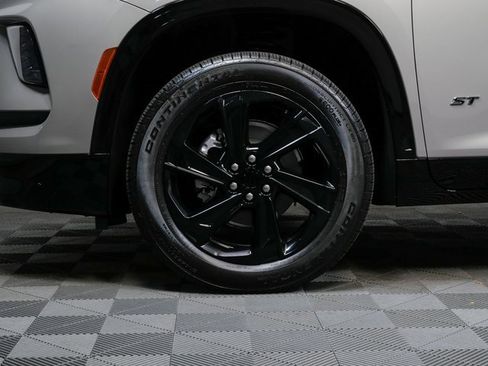 New 2026 Porsche Cayenne image 36