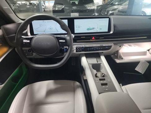 Used 2025 Hyundai Ioniq 6 Limited RWD image 6