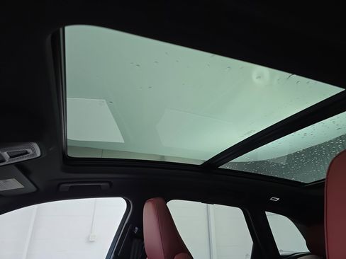 New 2025 Audi SQ5 Prestige image 29