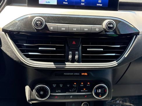 Used 2020 Ford Escape SEL AWD/4WD image 25