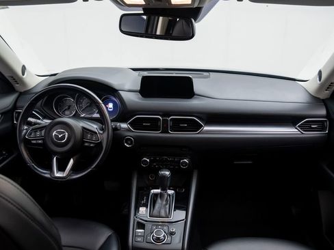 Used 2018 MAZDA CX-5 Touring w/ Preferred Equipment Package image 9