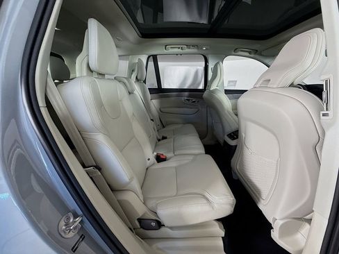 New 2026 Volvo XC90 T8 Ultra w/ Protection Package Premier image 29