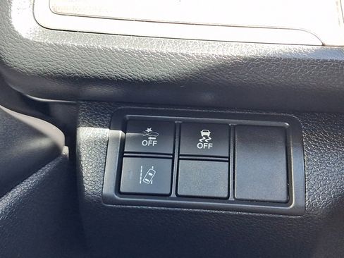 Used 2019 Honda Civic Touring image 29