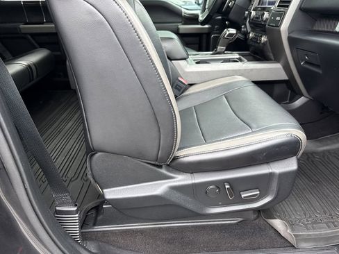 Used 2018 Ford F150 Raptor w/ Equipment Group 802A Luxury AWD/4WD image 13