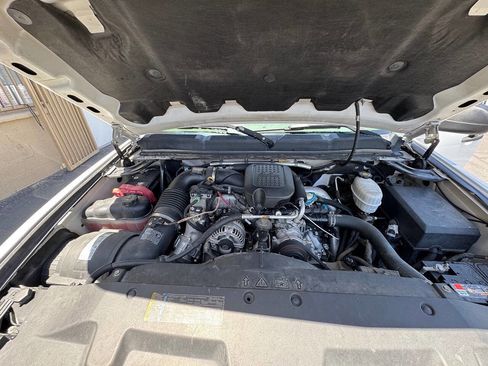 Used 2008 Chevrolet Silverado 2500 W/T RWD image 32