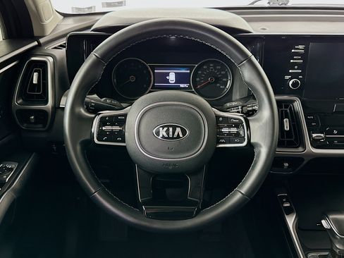 Used 2021 Kia Sorento S AWD/4WD image 18