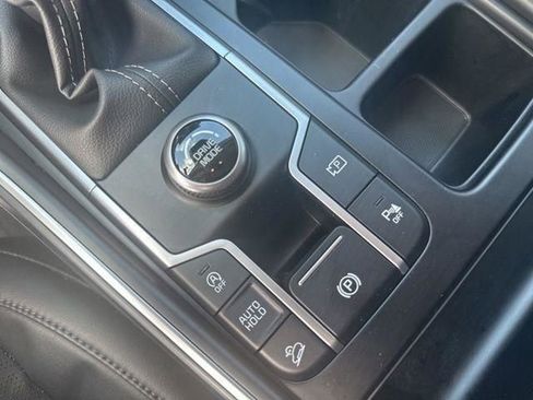 Used 2022 Kia Sorento EX FWD image 28
