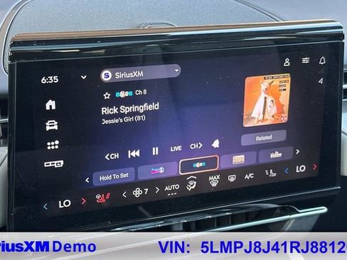 Used 2024 Lincoln Nautilus Premier w/ Equipment Group 102A image 25