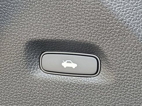 Used 2025 Honda Civic Sport image 26