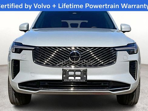 Used 2025 Volvo XC90 B6 Plus image 6