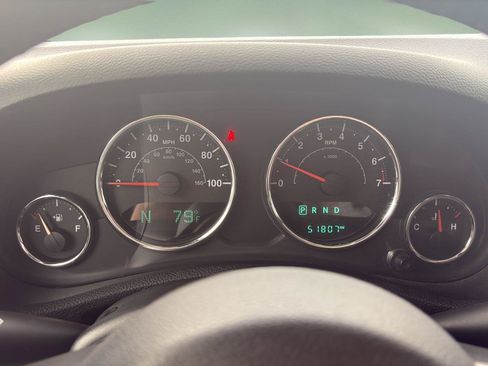 Used 2018 Jeep Wrangler Unlimited Sport AWD/4WD image 21