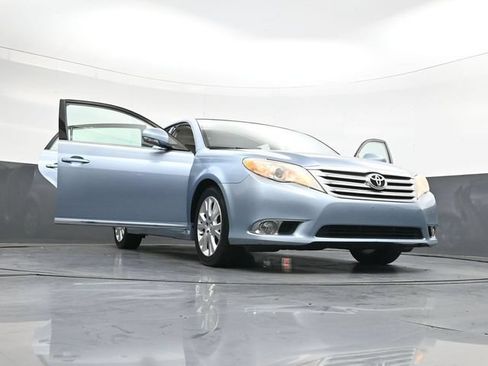 Used 2011 Toyota Avalon FWD image 44