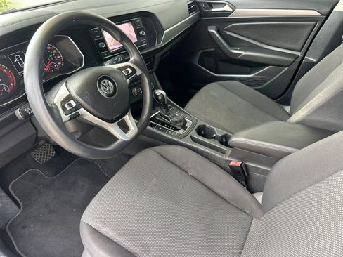 Used 2019 Volkswagen Jetta S w/ Driver Assistance Package FWD image 9