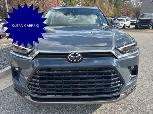 Used 2026 Toyota Grand Highlander Limited image 3