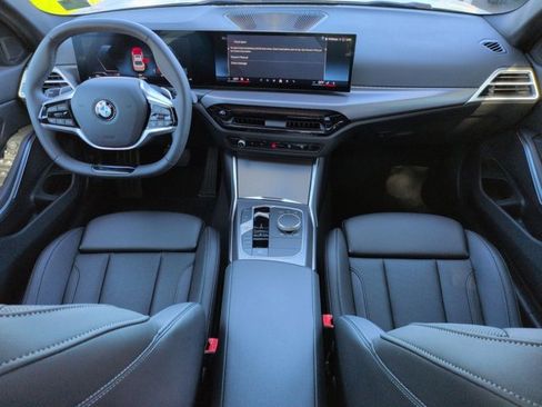 Used 2025 BMW 330i xDrive Sedan image 19