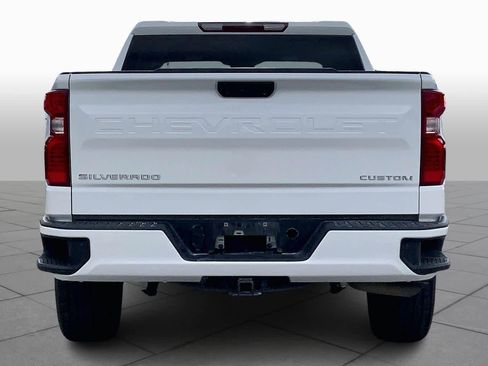 Used 2024 Chevrolet Silverado 1500 Custom image 5