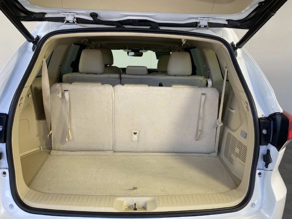 Used 2019 Toyota Highlander XLE AWD/4WD image 7