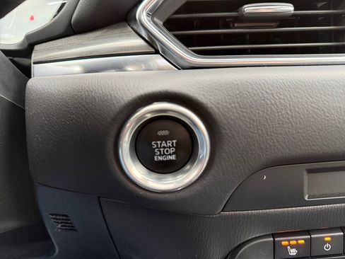 Used 2023 MAZDA CX-5 AWD 2.5 S w/ Premium Package image 18