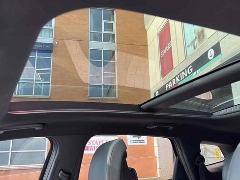 Certified 2023 Kia Sportage X-Line w/ X-Line Premium Package image 16