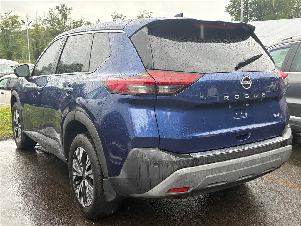 Used 2022 Nissan Rogue SV FWD image 8