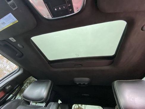 Used 2020 Dodge Durango SRT w/ Premium Interior Group image 15