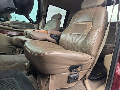 Used 2000 Ford F350 XL image 10