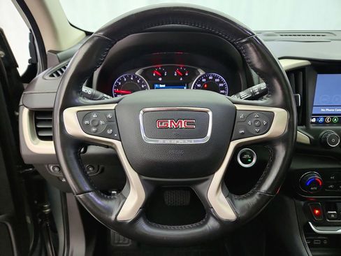 Used 2018 GMC Terrain Denali w/ Advanced Safety Package AWD/4WD image 15