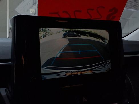 Certified 2024 Toyota Corolla LE image 10