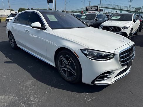 Used 2024 Mercedes-Benz S 580 4MATIC Sedan image 5