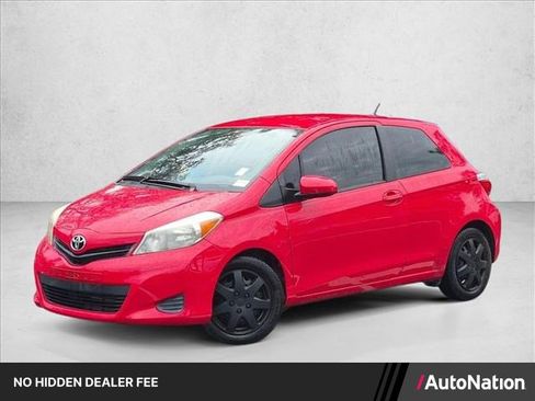 Used 2014 Toyota Yaris L FWD image 1