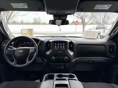 Used 2025 Chevrolet Silverado 1500 Custom w/ Turbomax Blackout Package image 23