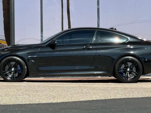 Used 2017 BMW M4 Coupe image 6