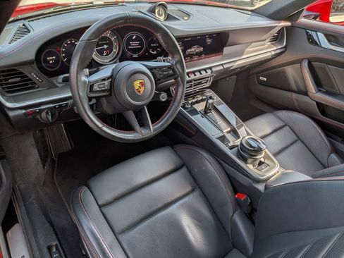 Used 2021 Porsche 911 Turbo S image 4