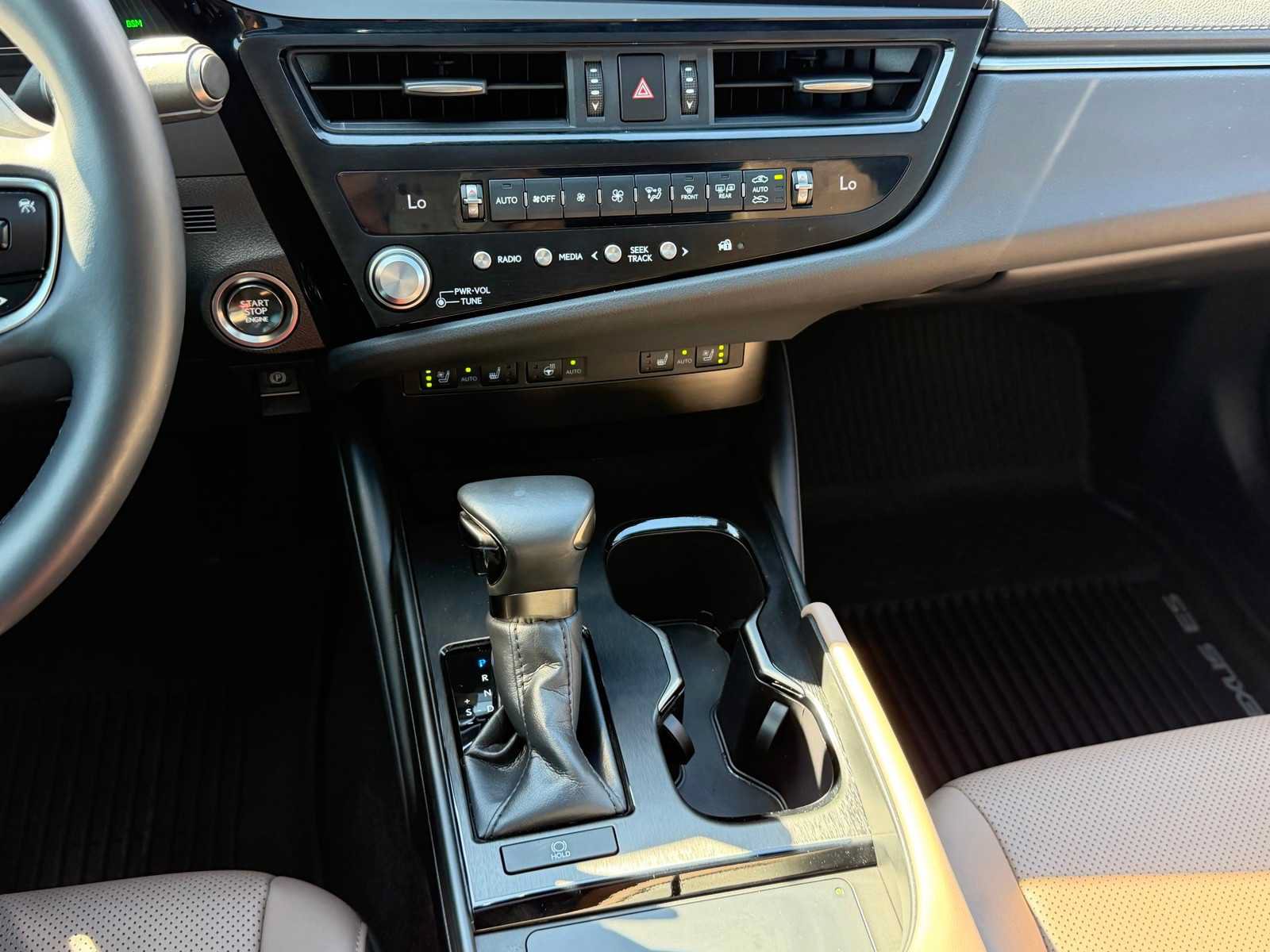 Used 2023 Lexus ES 350 w/ Premium Package FWD image 19