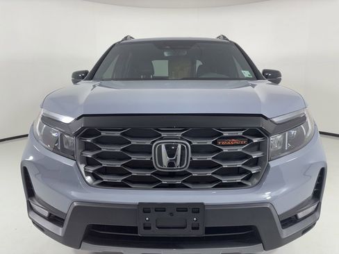 Certified 2023 Honda Passport TrailSport image 2