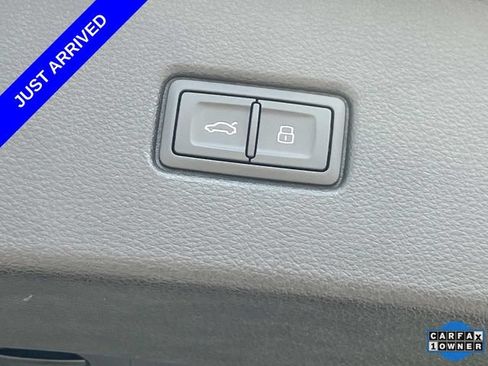 Used 2024 Audi SQ5 Prestige AWD/4WD image 13