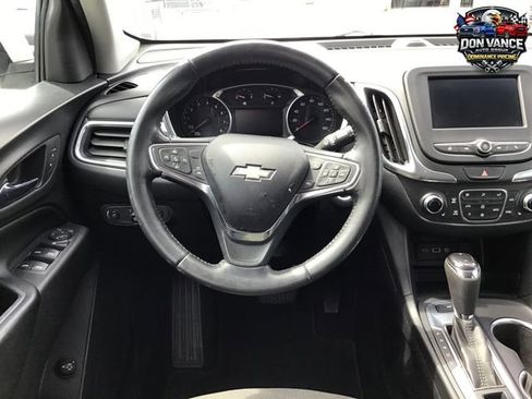 Used 2020 Chevrolet Equinox LT AWD/4WD image 16