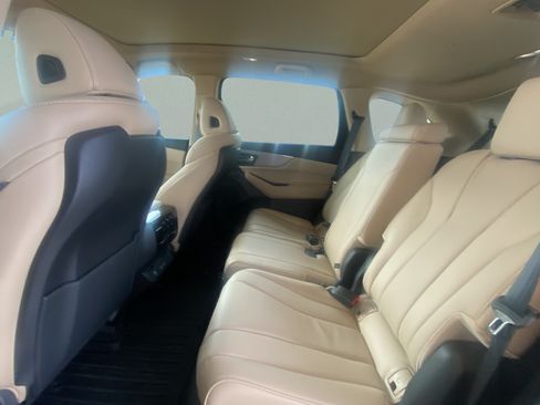 Used 2024 Acura MDX SH-AWD w/ Technology Package image 19