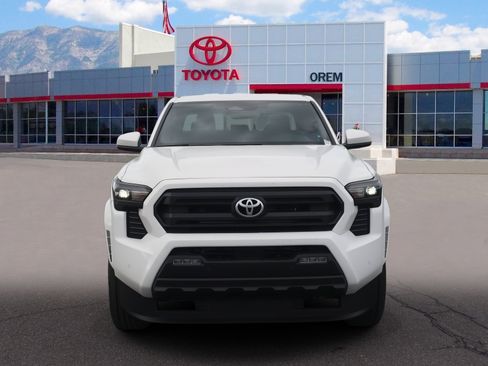 New 2026 Toyota Tacoma SR5 w/ SR5 Upgrade Package image 2