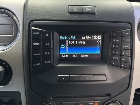 Used 2013 Ford F150 XLT w/ Luxury Equipment Group image 19