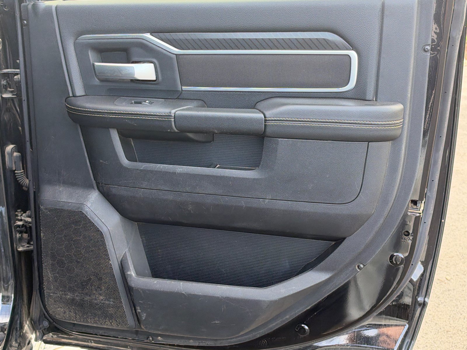 Used 2025 RAM 2500 Big Horn AWD/4WD image 16