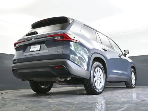 Used 2025 Toyota Grand Highlander AWD image 38
