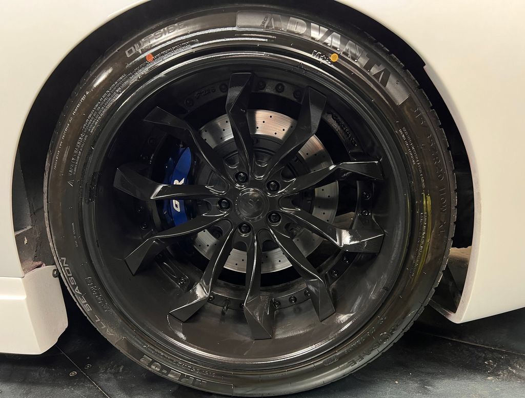 Used 2010 Nissan GT-R Premium AWD/4WD image 25