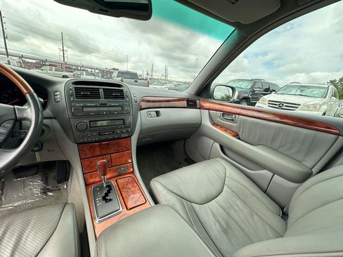 Used 2003 Lexus LS 430 RWD image 55