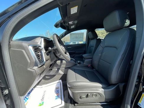 New 2026 GMC Canyon Elevation w/ Convenience Package RWD image 18