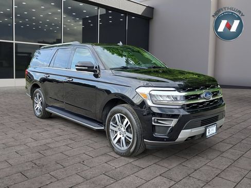 Used 2022 Ford Expedition Max Limited AWD/4WD image 7