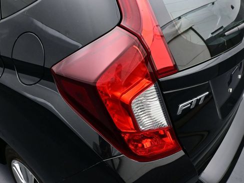 Used 2019 Honda Fit LX image 24