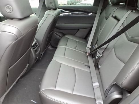 New 2026 Cadillac XT5 Premium Luxury w/ LPO, ONYX Package image 7