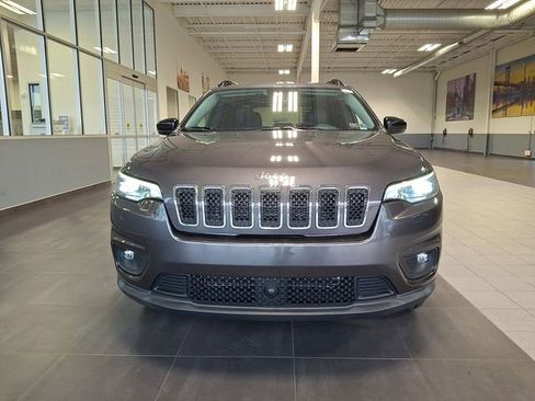 Used 2022 Jeep Cherokee Latitude Lux w/ Sun & Sound Group image 2
